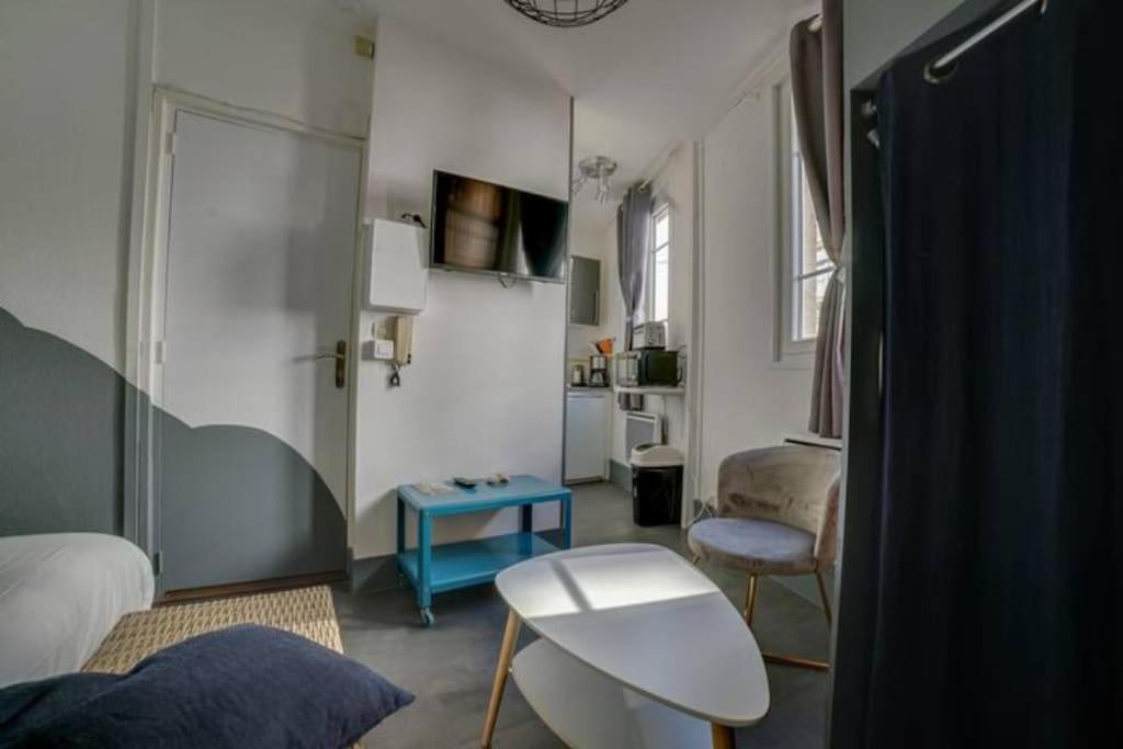 Apartment La Tete Dans Les Nuages Rouen