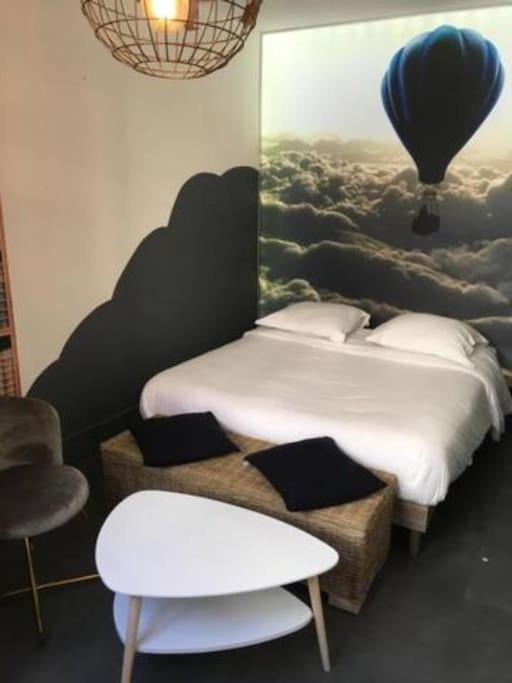 La Tete Dans Les Nuages Apartment