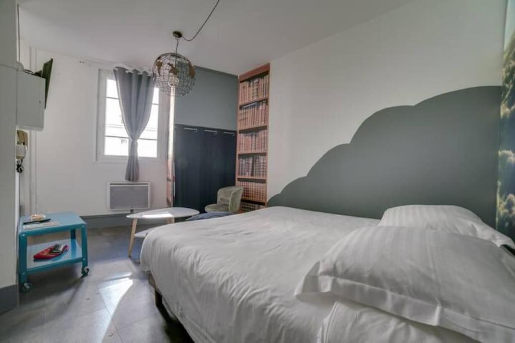 La Tete Dans Les Nuages Apartment